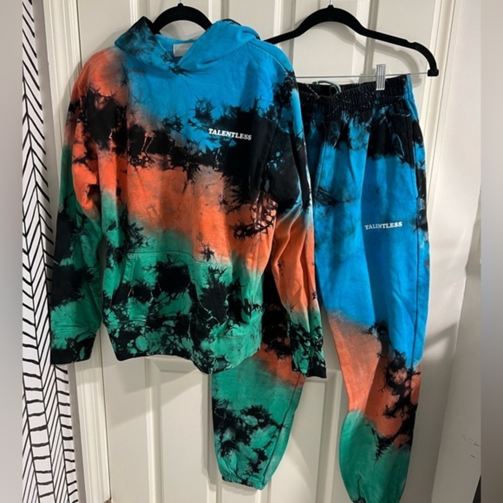 TALENTLESS Vibrant Tie-Dye Hoodie and Joggers